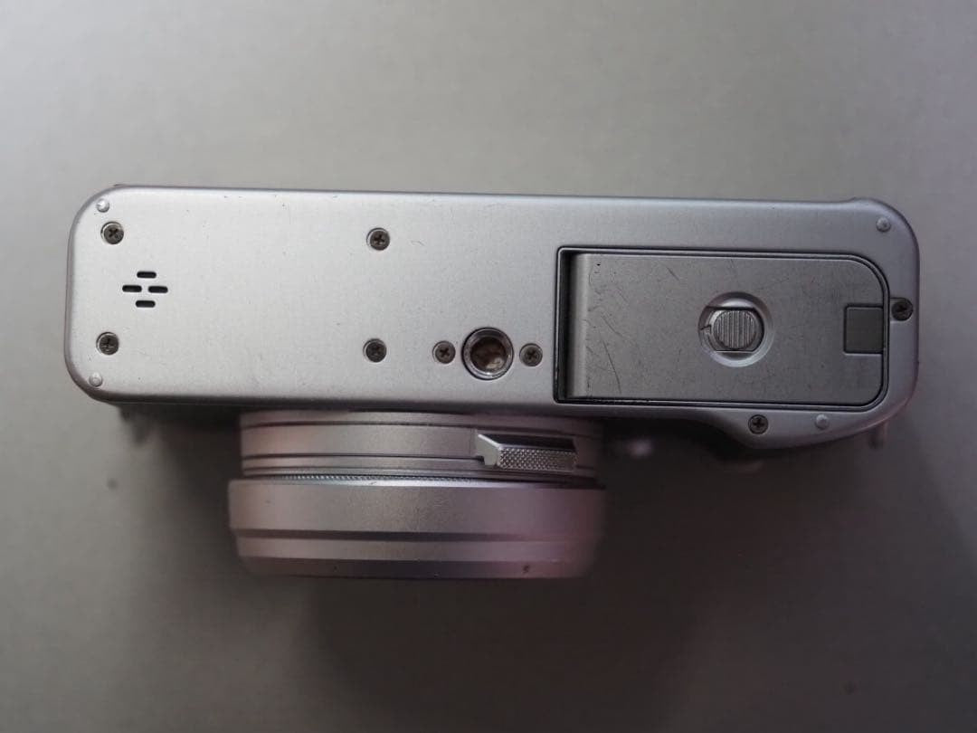 FUJIFILM X100VI Silver Compact Digital Camera FUJINON Lens System