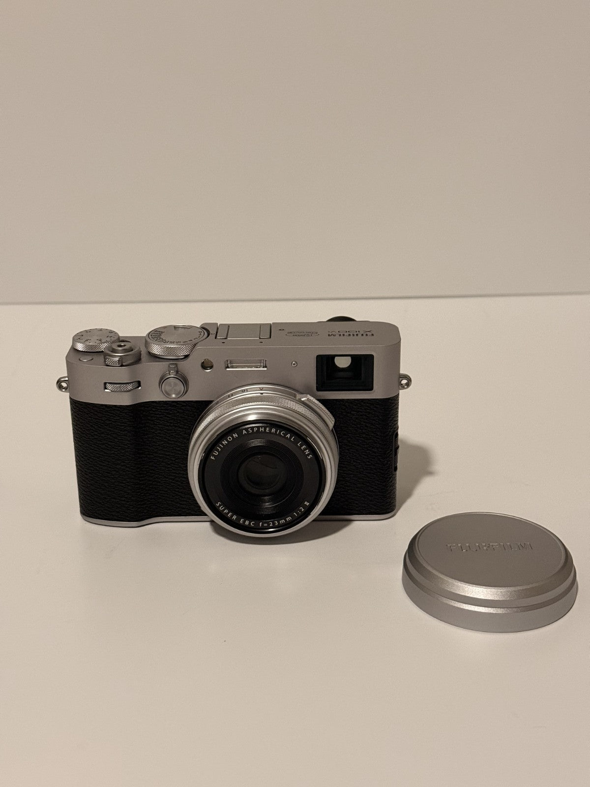 Fujifilm X100VI Silver Digital Camera (Bundled with Accessories) - Excellent