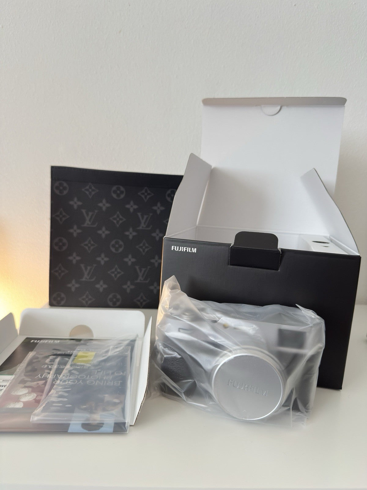 Fujifilm X100VI 40.2 MP Digital Camera Silver - NEW USA MODEL NEW