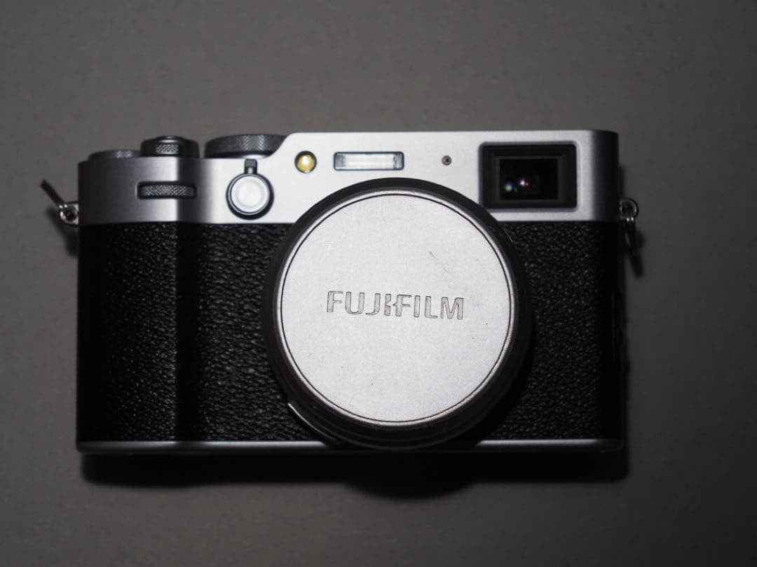 FUJIFILM X100VI Silver Compact Digital Camera FUJINON Lens System